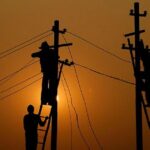 हर्दि देखि टाँडी चोकसम्म भोली ११ हजार भोल्टको नयाँ विद्युत लाइन परीक्षण हुँदै
