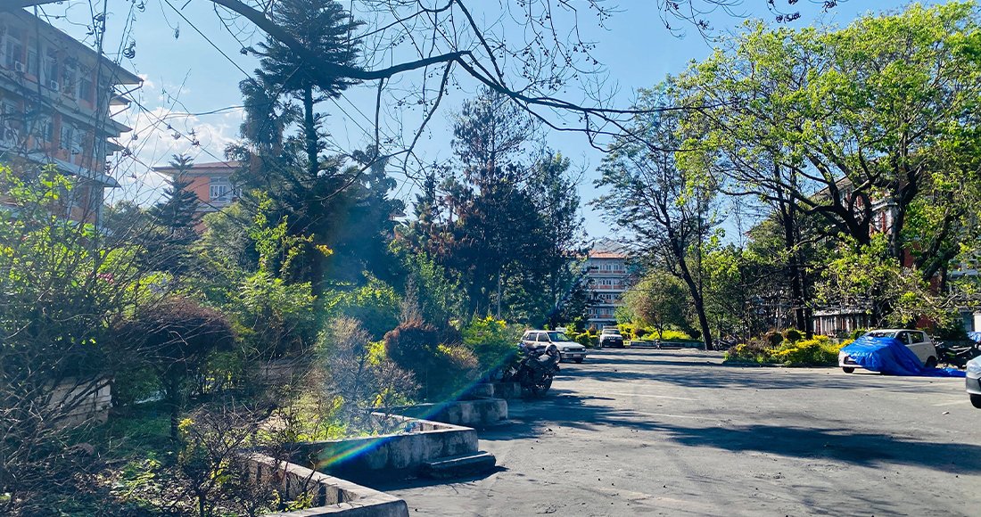 सिंहदरबारमा भएको आगलागी र तोडफोडपछि पुनःनिर्माण र सरसफाइका कार्य तीव्र, ऐतिहासिक संरचनाको संरक्षणमा सरकारको ध्यान