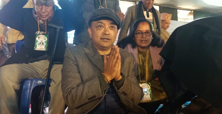 विशेष महाधिवेशन: संस्थापनको कारबाहीपछि गगन थापा महाधिवेशनस्थलमा पुगे