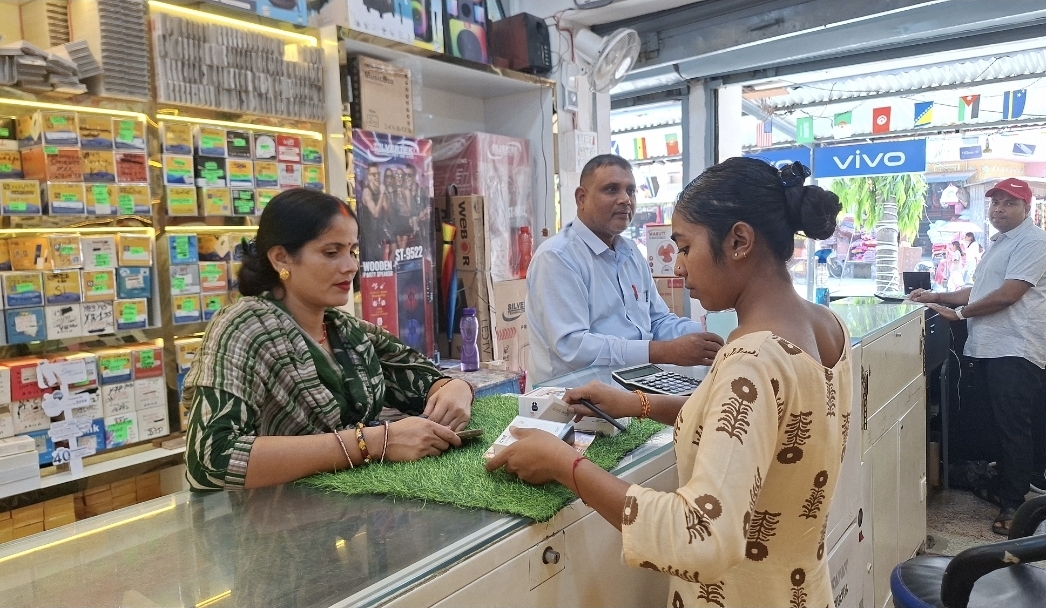 एभरेस्ट डिजिटल लहानको दसैँ, तिहार र छठ अफर: विद्युतीय स्कुटरसहित आकर्षक उपहार र भारी छुट