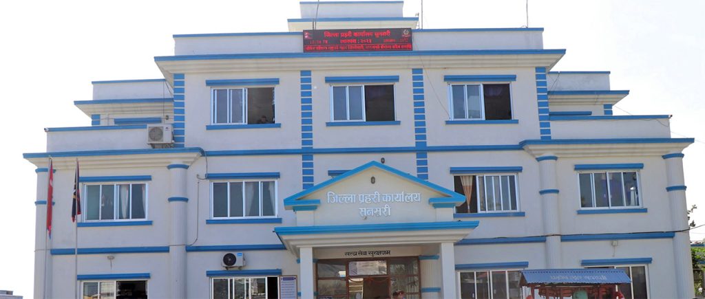 सुनसरीको बराहक्षेत्रमा सामुदायिक वनबाट कटुवा पेस्तोल र गोली बरामद